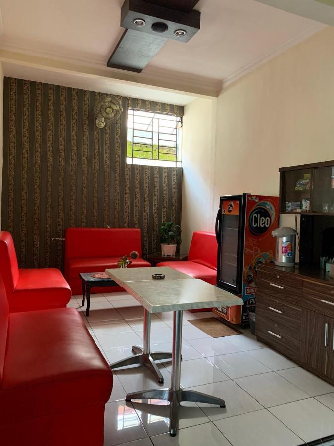 Penginapan Asiera Banyuwangi  Exterior photo